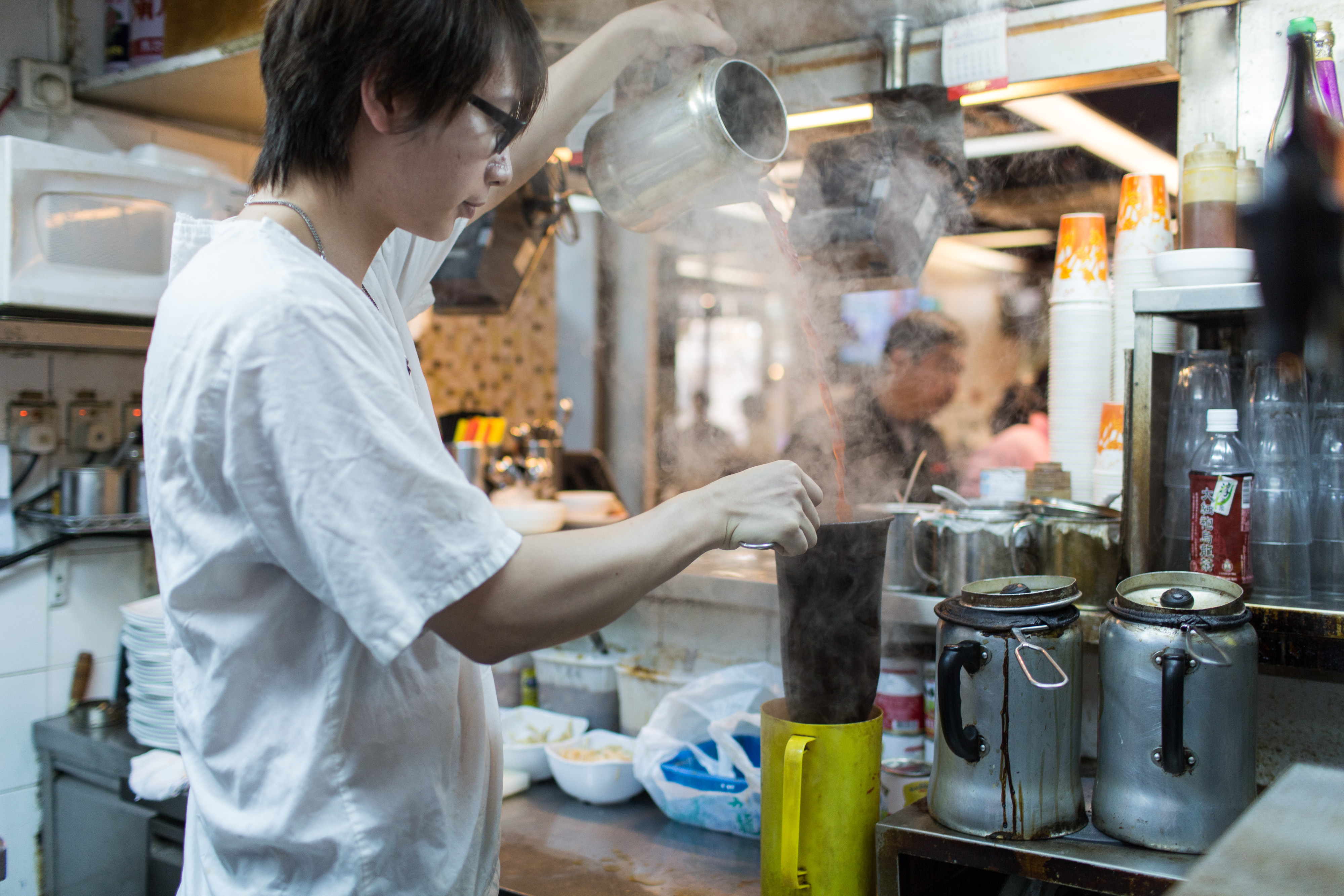 Stocking milk tea